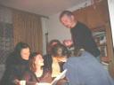 La festa con troppe donne (molte altre sono arrivate dopo)