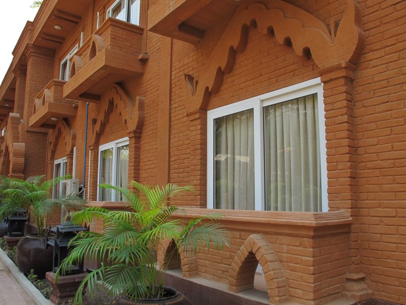 hotel floral breeze bagan -30