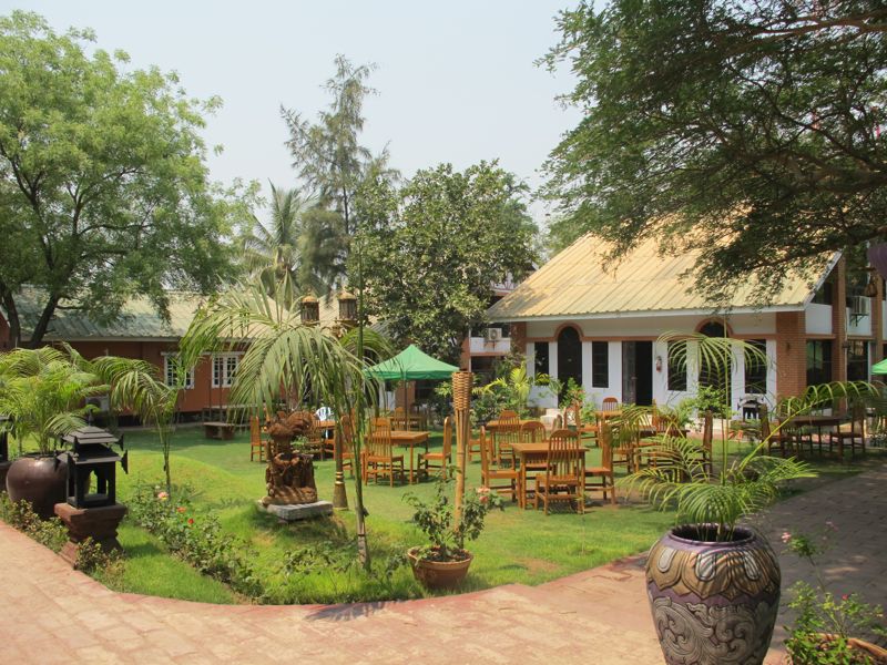 hotel floral breeze bagan -32